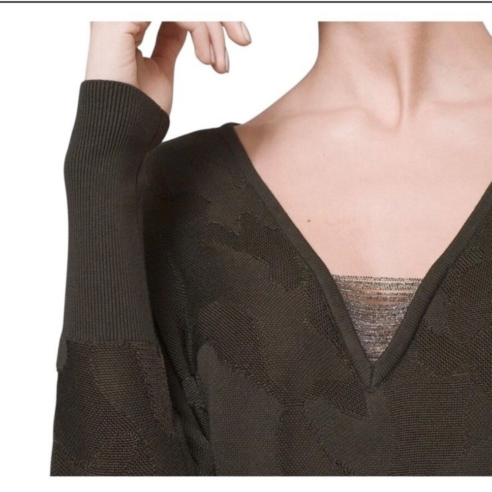 White House Black Market Olive Green Camo Tunic Sweater Women's Size Small (D4) - Picture 3 of 9